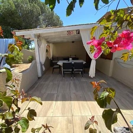 Casa Teresa Villa Porto Pino Eksteriør billede