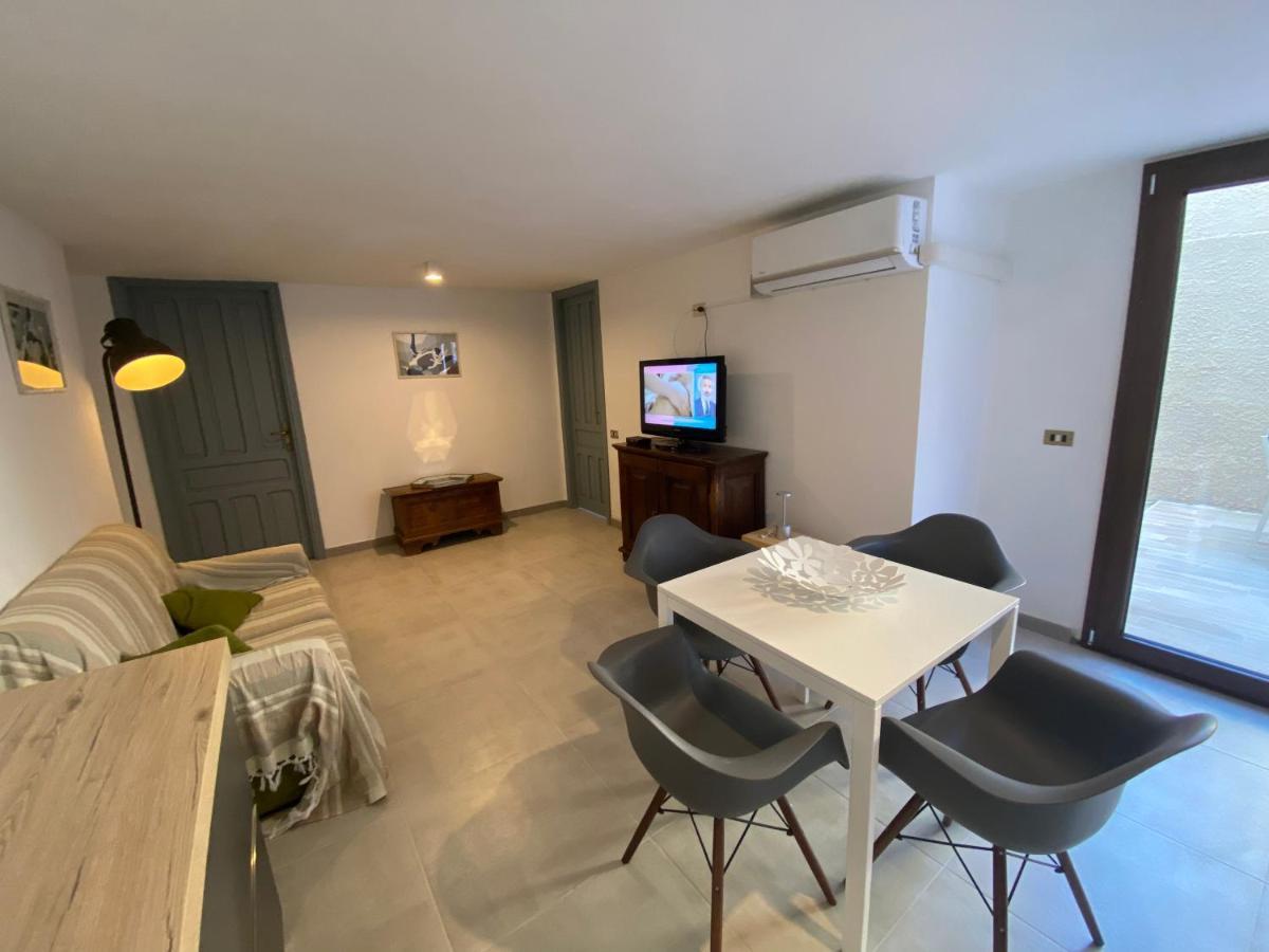 Casa Teresa Villa Porto Pino Eksteriør billede