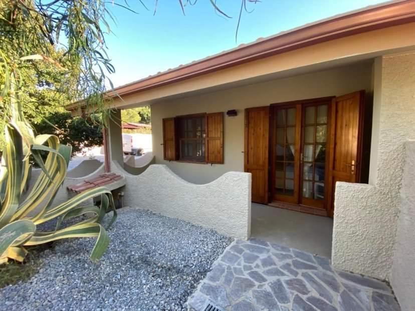 Casa Teresa Villa Porto Pino Eksteriør billede