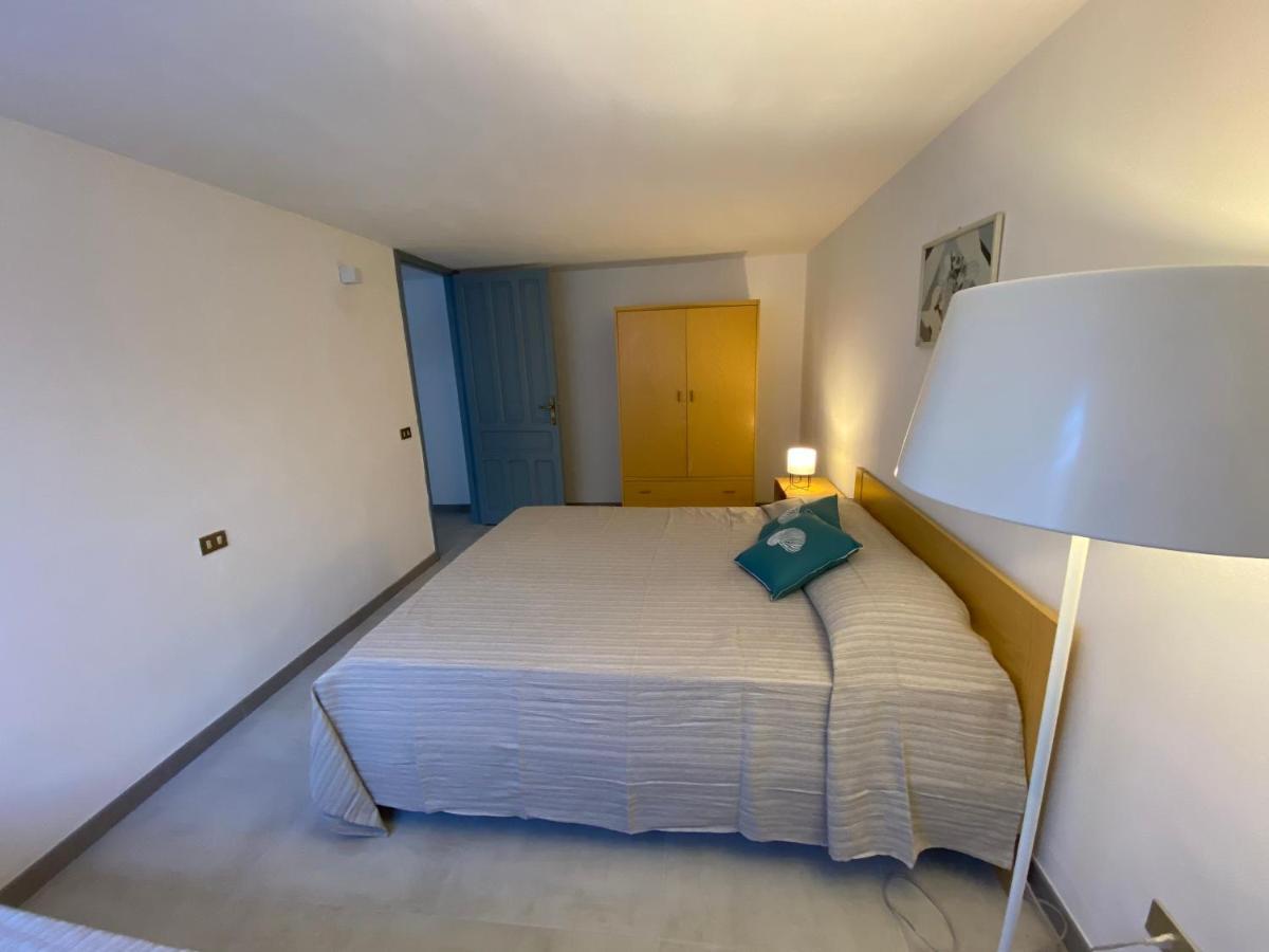 Casa Teresa Villa Porto Pino Eksteriør billede
