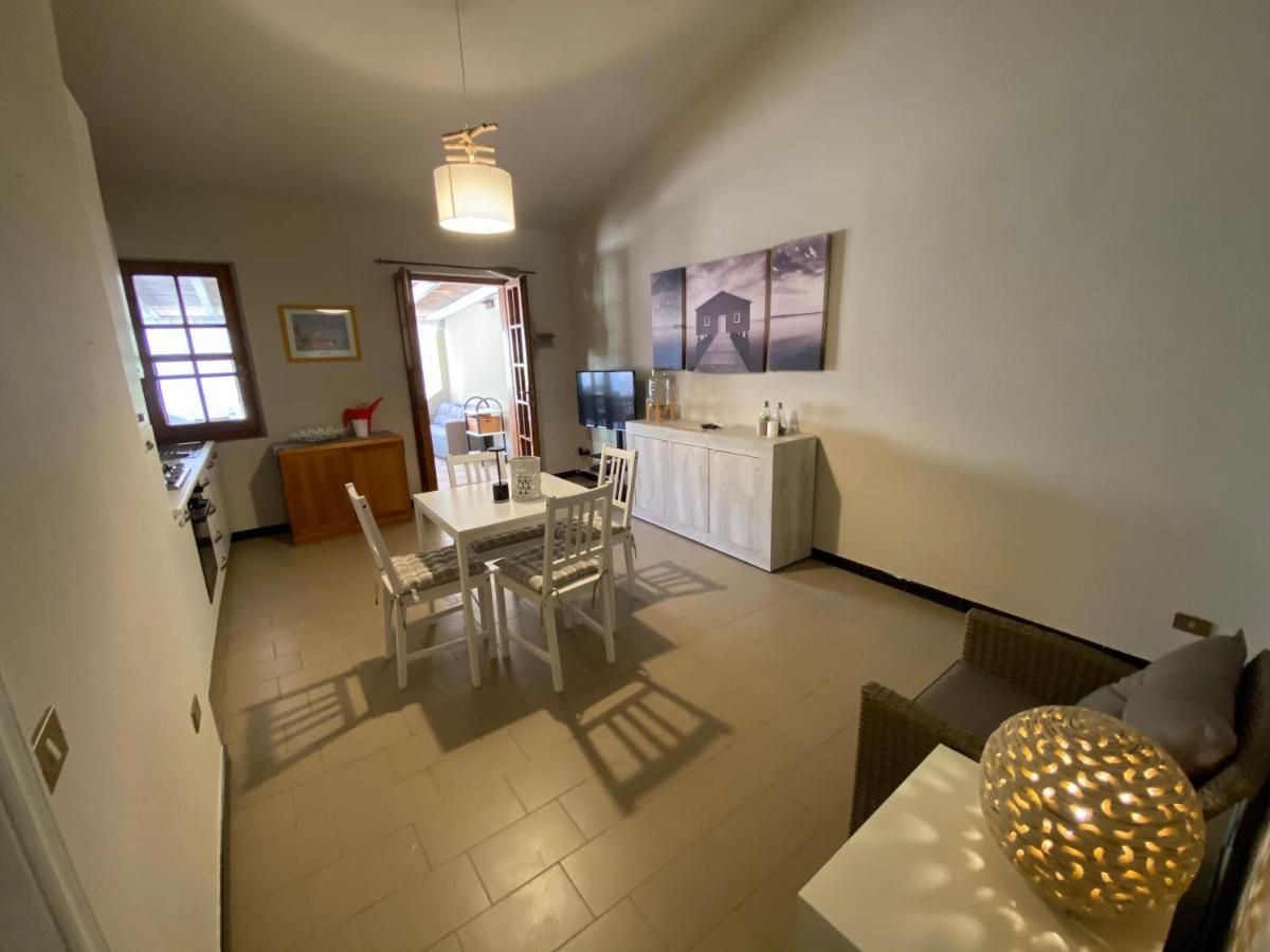 Casa Teresa Villa Porto Pino Eksteriør billede