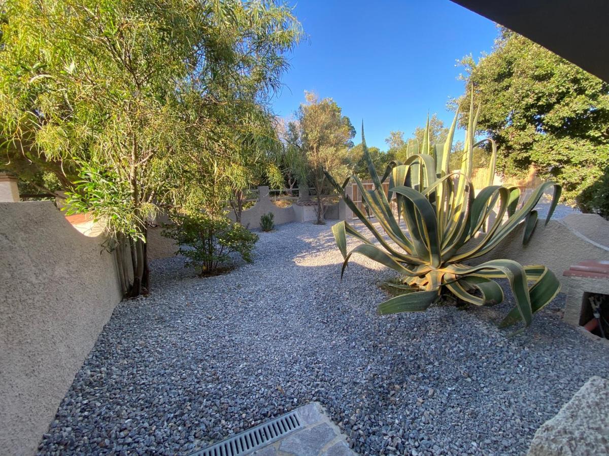 Casa Teresa Villa Porto Pino Eksteriør billede