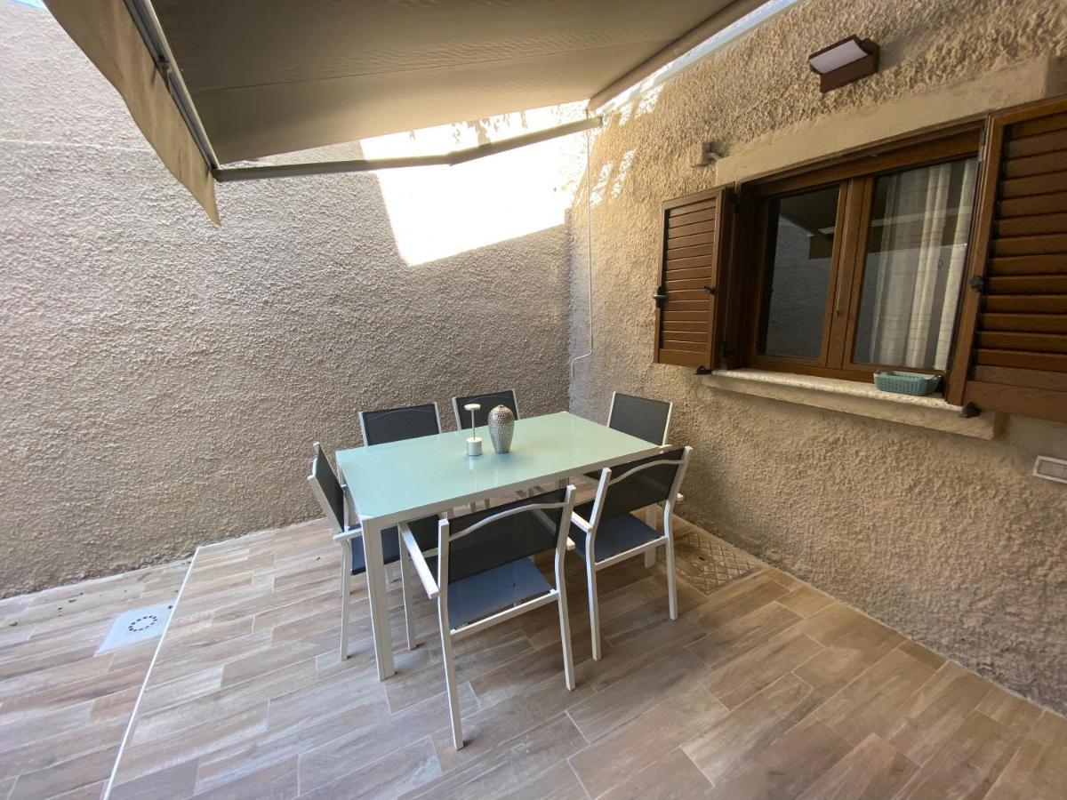 Casa Teresa Villa Porto Pino Eksteriør billede